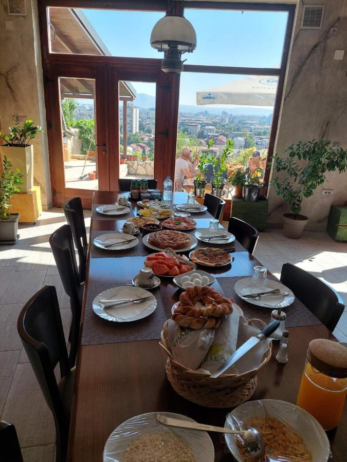 Villa Eleni Apartments Скопие Екстериор снимка