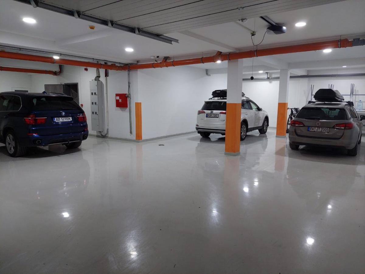 Villa Eleni Apartments Скопие Екстериор снимка