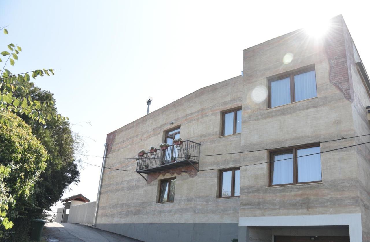 Villa Eleni Apartments Скопие Екстериор снимка