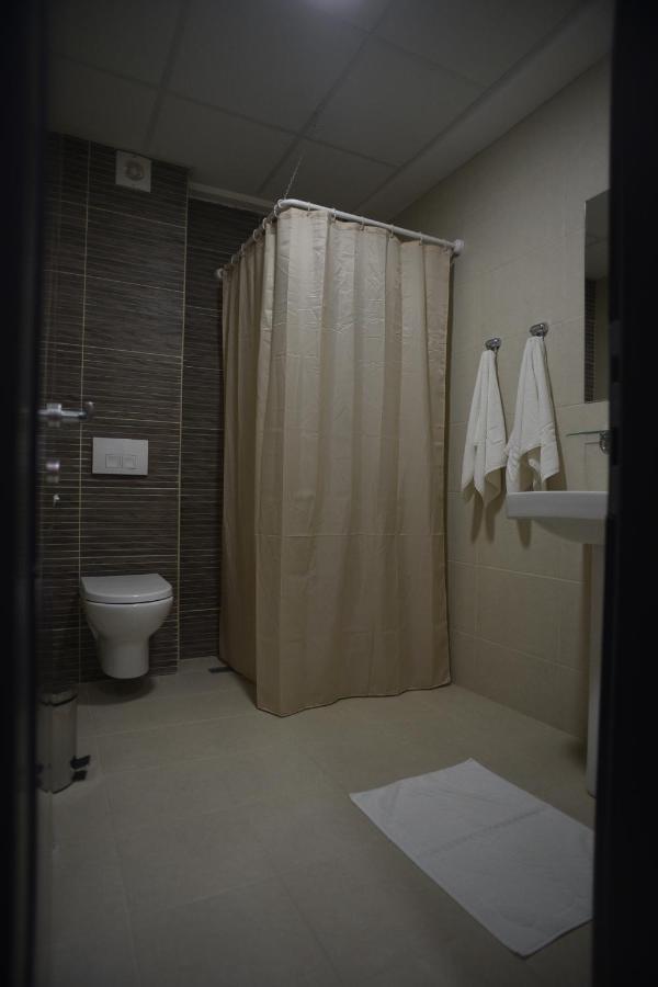 Villa Eleni Apartments Скопие Екстериор снимка